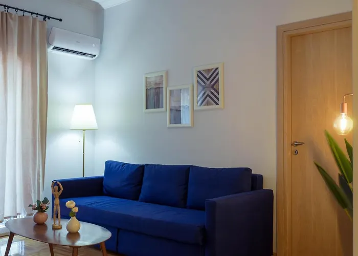Adorable 2 Bedroom Close To Ancient City Center