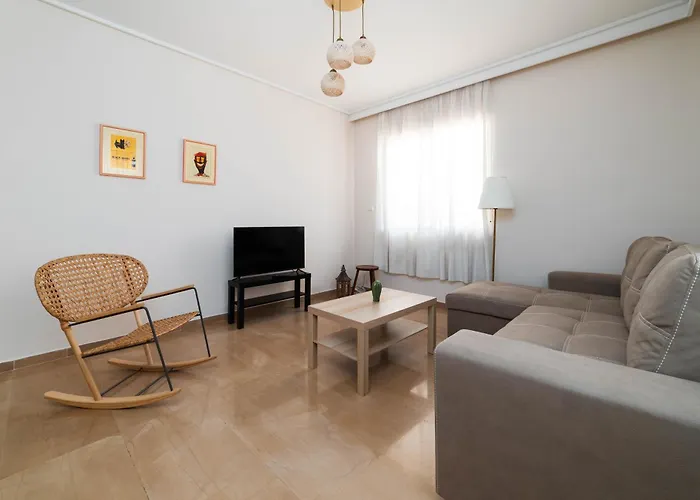 Spacious Nest 2Bd Next To Acropolis