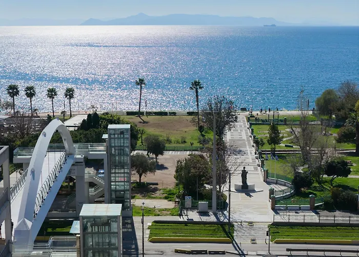 Sea View Beach Penthouse - Athens Coast